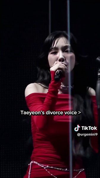 Taeyeon's Captivating Concert Experience: A Time Lapse