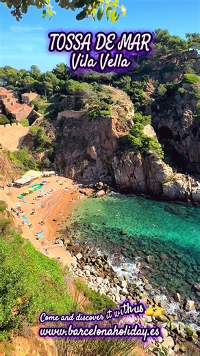 The Vila Vella of Tossa de Mar is the only preserved medieval walled town on the Costa Brava. Surrounded by 12th- and 14th-century walls, it features stone houses, narrow cobbled streets, and towers offering stunning views of the Mediterranean Sea. It is a place rich in history, charm, and Mediterranean beauty. #tourcostabravafrombarcelona #barcelonaholiday #tossademar #costabrava #tossademarbarcelona