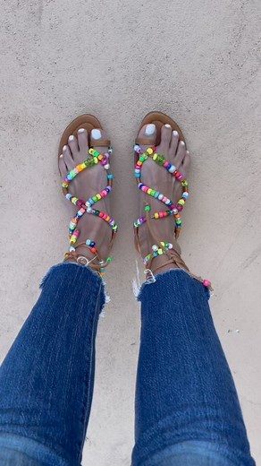 Today’s sandals 💘🌈 our iconic and signature beaded sandals Alegria are available to order at ALAMEDATURQUESA.com ✨ | Alameda Turquesa