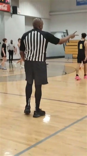 Live highlight- Bama Hawks Vs. NC Premier DJ AAU Basketball Game