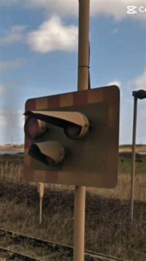 #abandonedlevelcrossing #levelcrossing