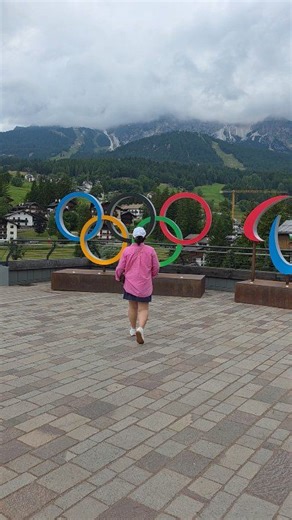 Cortina d'ampezzo is very beautiful town and surrounded by mountains. Host town for 2026 Winter Olympics This was one of our based town during our hiking adventure in Dolomiti. 📍Cortina d'ampezzo, Italy #dolomiti #travel #Hiking #fbreelsfypシ゚viralfbreelsfypシ゚viral #vacation #fbreelsfypシ゚ #fbreelsfyp #travelinspiration #familytravel #travelmemories #couplegoals #adventure #hike Wewit Saninat | Balme Lancheta Taninas