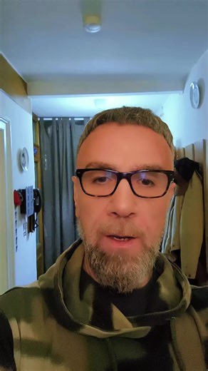 ErnstStavroBlofeld (@ernstblofeld01)’s videos with original sound - Adalidh57💚Music