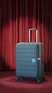 Surface level energy? Hard pass. We prefer something with depth and space. This Valentine’s Day, move on to the bag with no icks. (American Tourister, The Ick is real, Partner Ick, Shallow conversations, 90:10 luggage, Big bag, Luggage with depth, Dry energy Ick) (#ick #theick #dating #relationship #relationshipicks ) | American Tourister