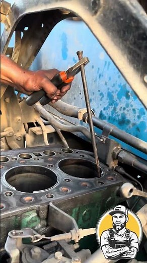 Removing Cylinder Liner without Puller #shorts #mechanic #automobile #mechanical #engineering #short