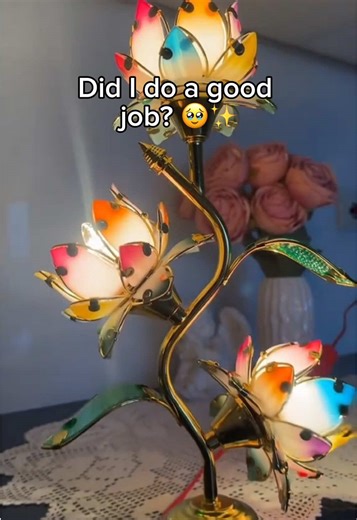 The Beauty of Handcrafted Lotus Lamps and Flowers