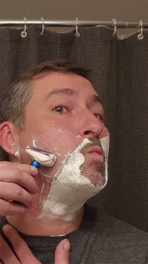 Oliworks Aluminum M3teorite #safetyrazor #wetshaving #asmr #asmrshave #asmrsounds #asmrsoundsforyou