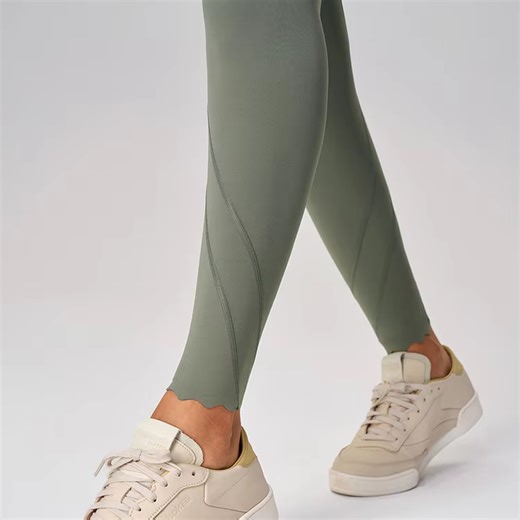 Women's High-Waisted Seamless Yoga Pants Stretchy Shaping Breathable Quick-Drying Tight-Fitting Cropped Sports for Running Solid