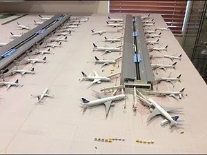 EWR Newark Liberty 1:400 model airport first update 5am-8am operations