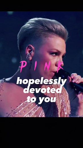 Pink Tribute Cover of “Hopelessly Devoted to You” at 2022 AMAs | Lyrics Video