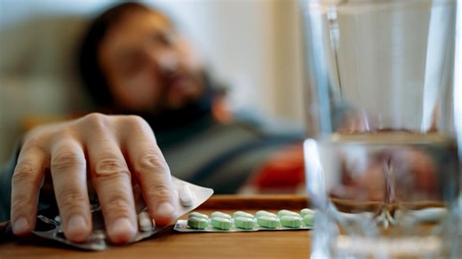 Do You Take Painkillers Everyday? Expert Lists Side Effects And Risk Factors