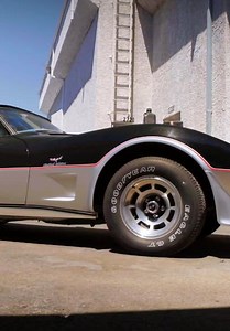 Counting Cars S10:E08 - Smokin Hot Corvette