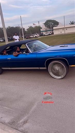 Jco’s Customz LLC 📸🎥 on Instagram: "Candy Blue 73 Vert came thru too hard tuckin @dayton_only 😮‍💨🔥🔥🔥🔥 Full video on YouTube #chevrolet #capriceclassic #daytonwirewheels🏁 #mlkweekend2026"