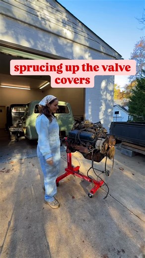 Julia Brooke on Instagram: "Decided to give the valve covers a little love on this @ford 302(: I used @rustoleum industrial red gloss engine enamel spray paint and @testors_corp paint for the lettering🍒 - - - - #fordf100 #truckrestoration #autoenthusiast #truckstuff #carrestoration #f100 #carenthusiasts #truckenthusiast #trucklovers"