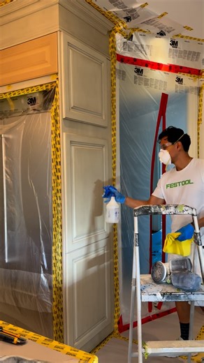 @zipwall_llc working on every surface carefully before priming with bin shellac @zinsser @festoolcanada #FestoolCordlessPower #FestoolDustExtraction #FestoolSanders kitchen #cabinetpainting #cabinetrefinishing #modernkitchen #kitchentips #kitchenhacks #toronto #torontogta #kitchenmakeover #kitchengoals #kitchentips | Cabinet Trade Painting Inc.