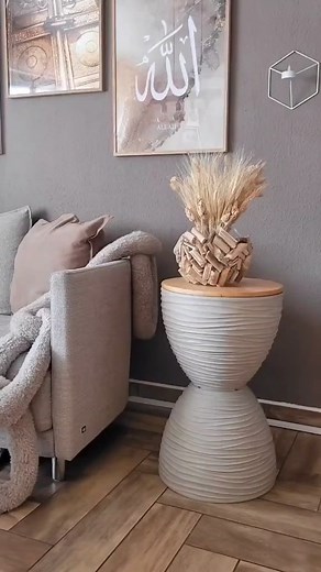 ✨ Transform your space with this sleek DIY side table! A perfect blend of function and style, adding extra storage while keeping your decor effortlessly chic. Ideal for small spaces, cozy corners, or stylish bedside organization. Who’s up for a weekend DIY challenge? 🔨💡 #DIYSideTable #WeekendProject #SmallSpaceSolutions #HomeStyling #ChicAndFunctional #SmartStorage #MinimalistLiving #DIYHomeDecor #ElevateYourSpace #CozyCorners #ModernHomeVibes #CreativeLiving #ApartmentStyle #DesignOnABudget #