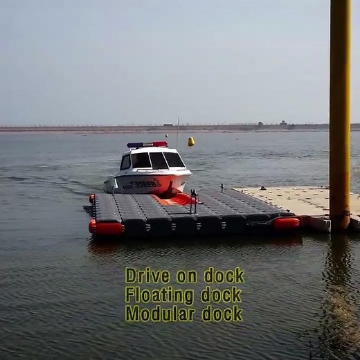 Drive on Dock. A floating dock system using Next's Boatslide and modular pontoons.