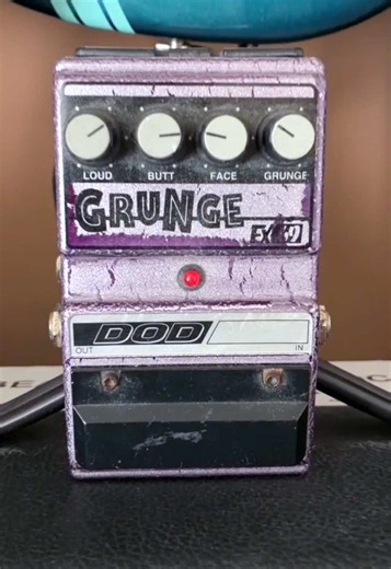 Kurt Cobain DID use the Grunge pedal! #nirvana #nirvanaguitar #kurtcobain #grungepedal #dodfx69
