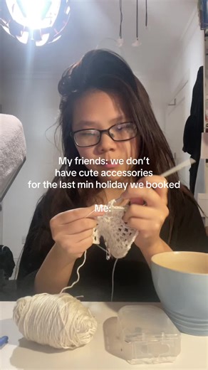 宝贝甜心 (@nameslessface)’s videos with girl like me x under your spell - jude