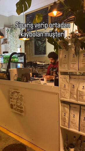 Nerdesin kız 😂😤 @johncooffee 📍 Kazımdirik 220 Sok. 10C Bornova/İZMİR 🛵 Yemeksepeti/TrendyolYemek/MigrosYemek #john#johncoffee#çikolata#tatlı#dessert#coffee#keşfetteyiz#kesfet#kahve#kahvedükkanı#cafe#coffee#izmir#bornova#fyp#fypシ#fypage | Rüzgar Coban