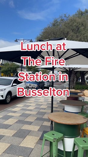 Good Lunch in Busselton #busselton #australia #lambribs #pizza #perthfood #perthisok #perth