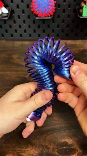 Slinky Caterpillar 3D Print No Supports, Fully Flexible!