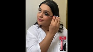 Can't show your boss that drowsy face? Here's the simplest everyday makeup routine for you to ace in just minutes. Products used: Primer: Colorbar Perfect Match Primer Moisturiser: Ponds Light Gel Foundation: Maybelline Fit Me - “Golden Caramel” Compact: Maybelline Clear and Smooth Compact Eyebrow: Maybelline Fashion Brow - “Dark Grey” Lipstick: Colorbar Velvet Matte - “Secretly Pink“ Kajal: TS Beauty Kosmique Kajal Mascara: Faces Canada Magnet Eyes . . For regular beauty hacks and updates, foll