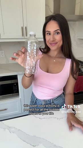 Make a BUBBLE SNAKE 🐍 🫧‼️ with science 🧬 Full details below👇🏼. 👉🏼Follow @sarahahabibi for more STEM activities at home! ✅SAVE to try it yourself! & Pre-order my STEAM activity book now (link in bio) 🧬 Materials: 🫧1/4 cup dish soap 🫧2 cups of water 🫧Food colouring 🫧Plastic water bottle cut in half 🫧Paper towel 🫧Elastic band Mix your water and soap to make the bubble solution. Cute your water bottle in half, place a folder paper towel on the large opening, and secure with an elastic 