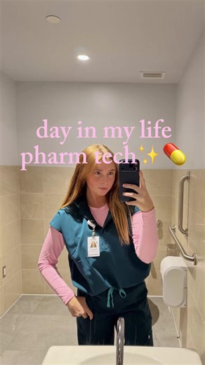 A Day in the Life of a Pharmacy Technician