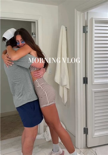 A gloomy morning vlog in hawaii☁️✨☕️👟🤍 been the most relaxing trip but I’m ready to come home & reset for the new year🫶🏼 #grwm #travel #hawaii #morningvlog #morning