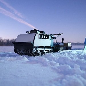 Personal Powered Mobility in Snow: The Snowdog, a Mechanical Husky  - Core77