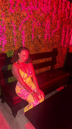 AlreadyAuthentic (@alreadyauthentic)’s videos with Freakum Dress Intro - Mona Swain