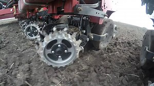 As you’re getting your planter ready this spring are your row cleaners set correctly? Will you get out and adjust them when you plant different soil types or just keep going? CleanSweep lets you adjust from the cab: bit.ly/CleanSweep_03 Smarter Every Season | Precision Planting