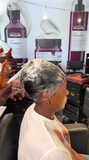 Texlaxing: A Guide to Healthy Hair Transformation