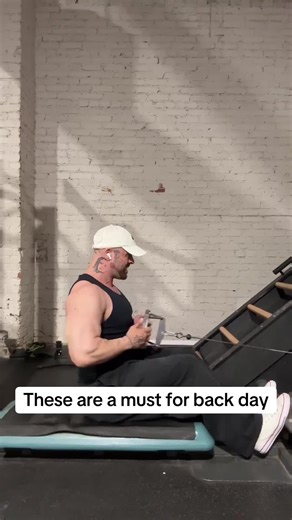 🏋️‍♂️✨ Seated V-Bar Rows to the Belly: Emulate Landmine Rows for Maximum Gains! ✨🏋️‍♂️ Looking to sculpt your back? Seated V-bar rows are an incredible exercise that you can treat just like landmine rows! Here’s how to maximize this movement: \t1. \tSet Up: Position yourself at the seated row machine with the V-bar attached. Adjust your seat so that your belly aligns with the bar. \t2. \tGrip: Grab the V-bar with both hands, keeping a neutral grip. \t3. \tAngle Your Body: Lean forward slightly