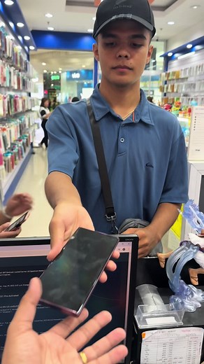 Samsung S22 Ultra LCD Replacement at Mervins Cellphone Repair