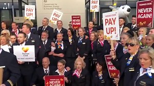 Ex-Thomas Cook workers demand full inquiry into travel giant's collapse