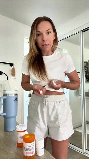 chemo vlog #chemotherapy #chemo #cancerfighter My story & must haves: https://linktr.ee/brimahon | Bri Mahon