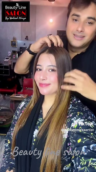 Stunning Hair Streaks at Beauty Line Salon