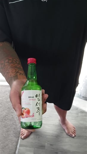 #friday #drinksound #soju #longwhite #yakult #asmrvideo #asmrmusic #asmrsounds #🇹🇴🇼🇸