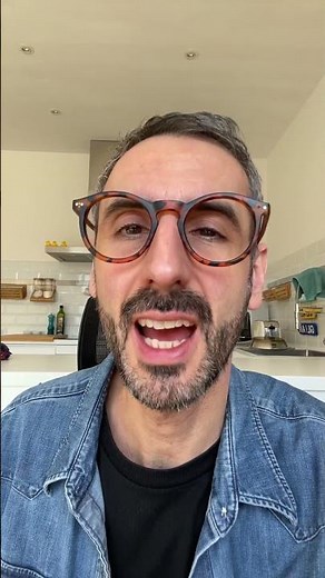 NEW: Erase people and objects from photos [Magic Eraser] -Canva Pro