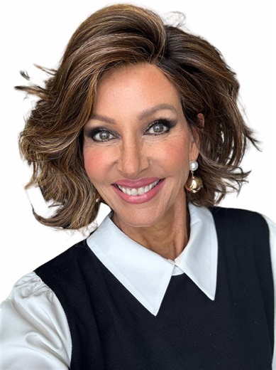 Raquel Welch Long Bob Wig Review - Shaded Hazelnut Style