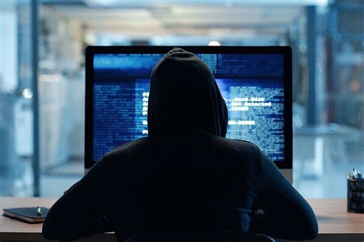 חברת הטכנולוגיה מאשרת: האקרים פרצו למערכות שלנו וגנבו נתונים | ישראל היום