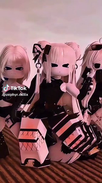 Explore RH Dance Studio in Roblox