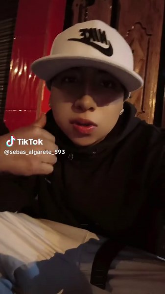 Chicheros de Corazón: A Heartfelt Musical Journey