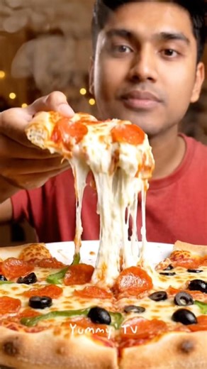 Melted Cheese Overload Pizza 🤤🧀 (Cheese Pull Heaven!)#shorts #mukbang