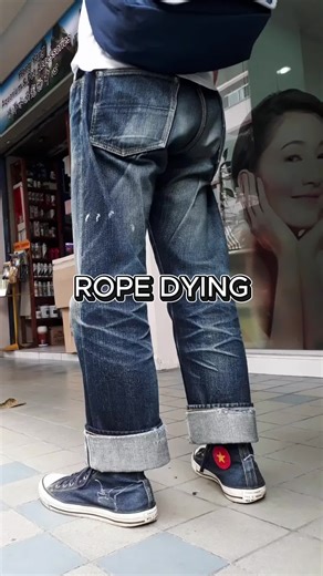 Next gue bahas slasher dyeing, pada setuju gak ? #anakdenim #ropedyeing