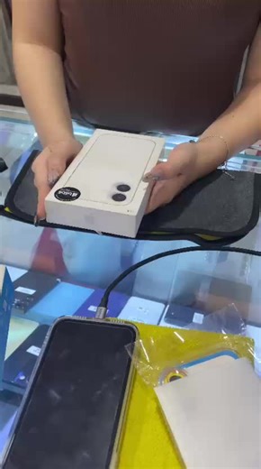 📱 ig Javastore Gresik ✨ Toko HP Baru & Second Berkualitas 💯 Garansi resmi • Harga Aman 📍 jalan kalimantan 177d Gresik – Jawa Timur #fyppppppppppppppppppppppp