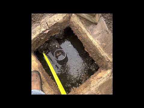 Septic System Repair - Inspect Septic Tank Baffle