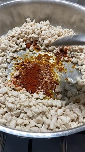 An easy and practical dinner menu. Something like tantuni...